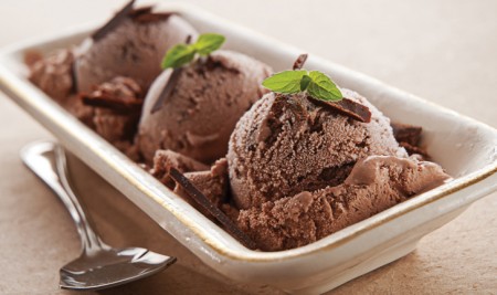 Glace au chocolat à la sorbetière